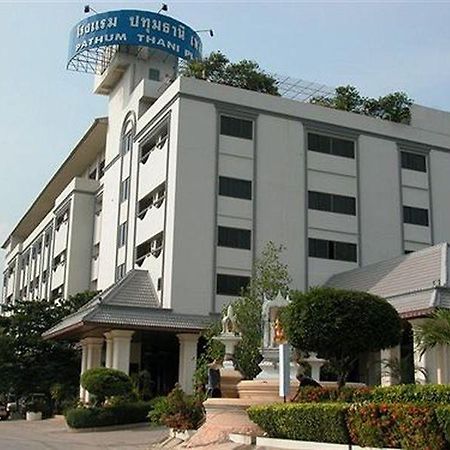 Pathumthani Place Hotel מראה חיצוני תמונה