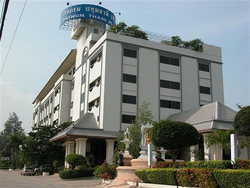 Pathumthani Place Hotel מראה חיצוני תמונה